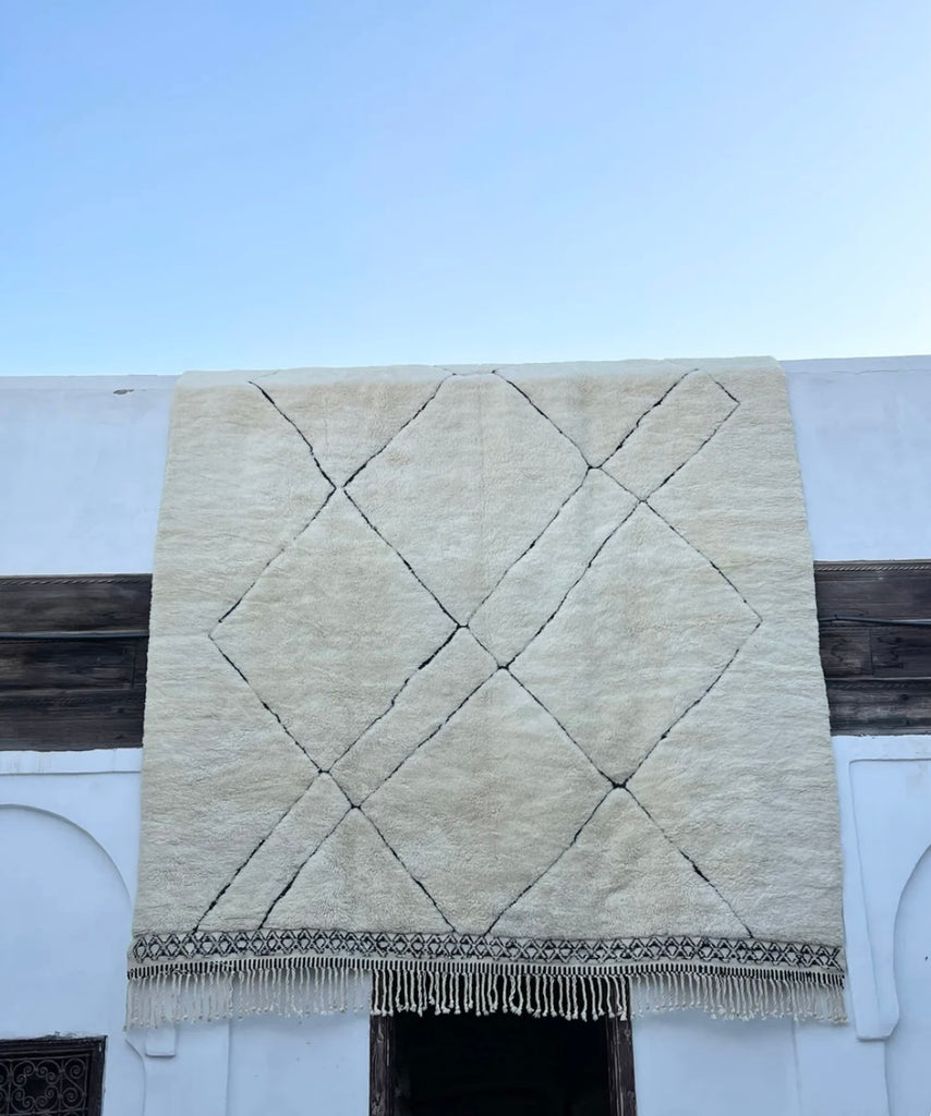 'ALANA' Vintage Moroccan Beni Mrirt Rug