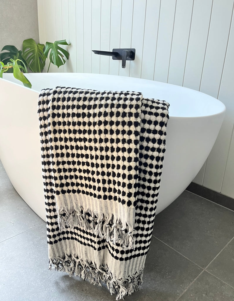 THIRSTY TOWEL CO. Black & White Pom Pom Turkish Bath Sheet Towel 100% Cotton